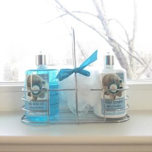 Ocean breeze shower gel and lotion set